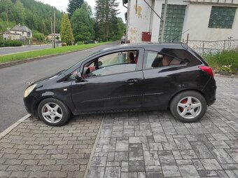 2 x Opel Corsa D,2007, nová TK,+ stejná Corsa na díly - 11