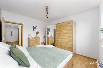Prodej bytu 3+kk, 78 m2, zahrádka 214 m2- Hostivice - 11