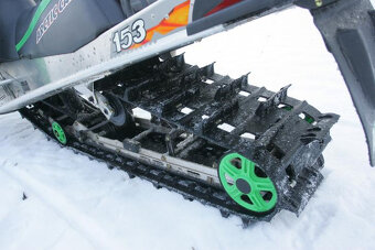 Skútr Arctic Cat M7 - mountain - 11