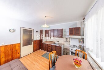 Prodej rodinného domu 3+1, 1.185 m², ul. Vejmoly, Loštice, o - 11