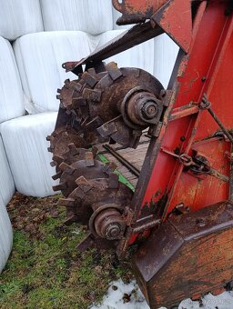 Rozmetadlo hnoje Krone - 11