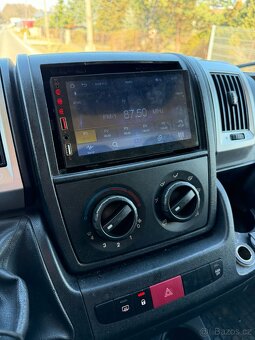 Fiat Ducato valník 2.3 Multijet 130 (96 kW)spaní - 11