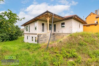 Prodej, rodinný dům 4+kk a 2+kk, zahrada a soukromí, 1152 m2 - 11