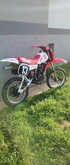 YAMAHA YZ80  1982 - 11