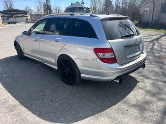 Mercedes-Benz C350 CDI - 11