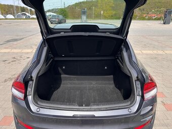 Hyundai i30 FastBack 88kW rv 2019 nájezd 70 867km - 11