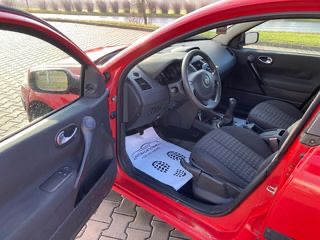 Renault Megane 1.4 Benzín 72 kW, Nová STK - 11
