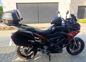 Yamaha - 11