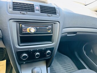ŠKODA OCTAVIA 1.4 16V 59 kW NAJETO JEN 114 TIS KM KLIMA - 11
