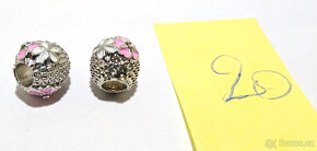 NÁDHERNÉ KORÁLKY NA NÁRAMEK (NOVÉ) - 11