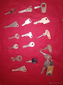 Klíčky Jawa ČZ pérák Bosch a jiné scintilla - 11