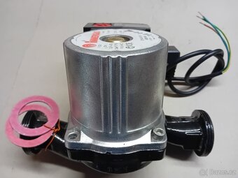 Oběhové čerpadlo IMMERGAS . - 11