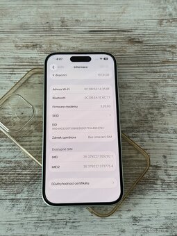 iPhone 15 128GB GREEN - 11