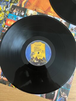 Iron Maiden - Live After Death - 11