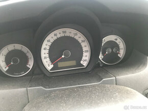 Kia Ceed 1,4i 16V 80kW 2008 MOTOR KO - dily z VOZU - 11