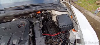 Škoda Octavia 2,0 103kW rok 2012 sedan 6-rychlostní - 11