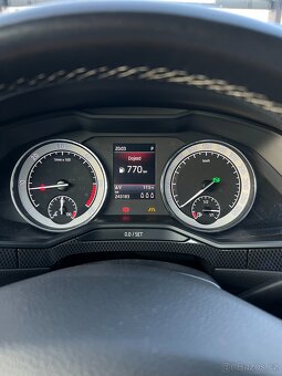 ŠKODA SUPERB III SPORTLINE 2.0TDI 140kW 4x4 Webasto - 11