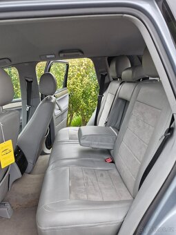 Volkswagen Touareg - 11
