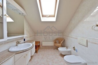 Prodej rodinného domu 7+1, 457 m2, Úhonice, Praha-západ. - 11