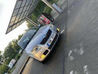 Škoda Fabia 2 1.4 16v 63kw R.v 2009  Tel:725 996 134 - 11