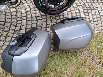 BMW F900XR - 11