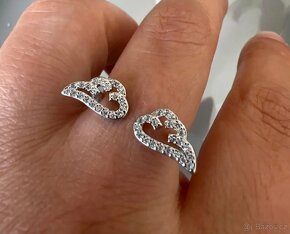 Nový dámský stříbrný prstýnek uni vel okridleny s křídly - 11