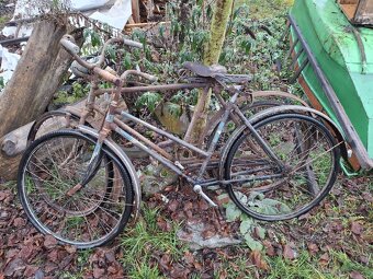 2x historické kolo Tudor - 11