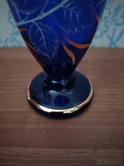 Modrá skleněná váza - 11