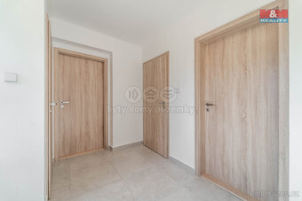 Prodej rodinného domu, 97 m², Komárov, ul. Na Horách - 11
