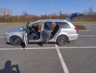 Toyota Avensis 2006, 2.2D-CAT - 11