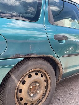 Ford Mondeo mk2 - 11
