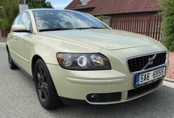 Volvo S40 2.0d - 11