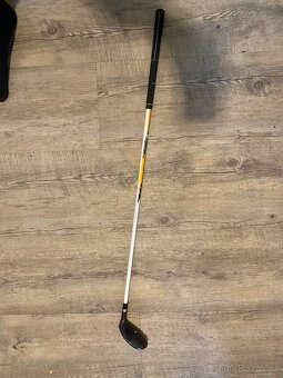 Wilson ProStaff Junior JGI golfový set prav, žlutý (8-11 let - 11