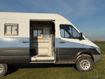 Mercedes Sprinter 4x4 - 11