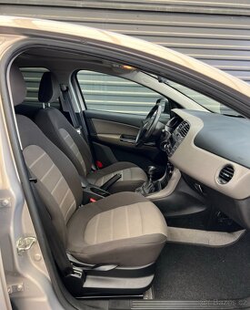 Fiat Bravo, 66 kW, 1.4i, KLIMA, PANORAMA - 11