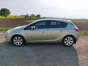 Prodám Opel Astra 1.6 85kw na náhradní díly - 11