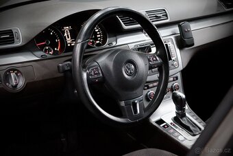 Volkswagen Passat B7 Variant 2.0TDI 103kW DSG REZERVOVÁNO - 11