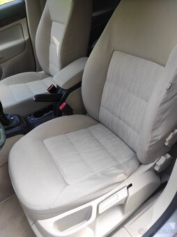 Škoda Octavia 1.6 tdi  rok 2012 - 11