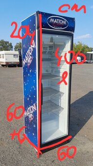 Prosklená lednice Helkama ( 400 L ) - 11