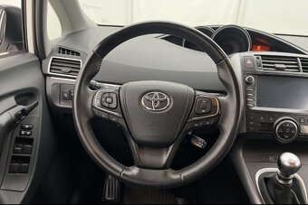 TOYOTA VERSO - 11