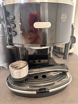 Kávovar Delonghi - 11