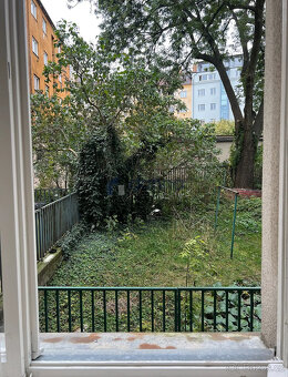Pronájem bytu 1+kk, 23m², ul. Kralická, Praha 10 - Strašnice - 11