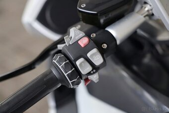 BMW K1600GT - 11