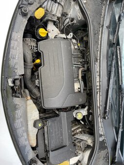 Renault Clio III 1.2i 12v,r.v.2008 STK - 11