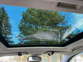 Citroen C5 combi,2,2 diesel,125 kW, Webasto, 124 xxx km - 11