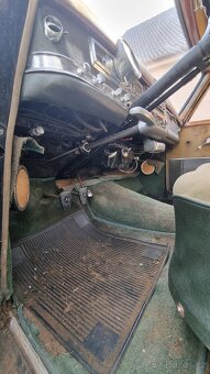 Mercedes-Benz 300 Adenauer - 11
