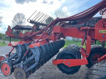 Kuhn Fastliner 3000 - 11