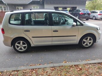 VW TOURAN 1,4TSi-DSG-navigace - 11