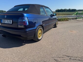 Volkswagen Golf Cabrio - 11