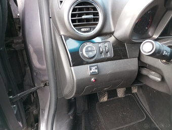 Chevrolet Orlando 1.8i s LPG, 7 míst, LPG do 2031, nová STK - 11